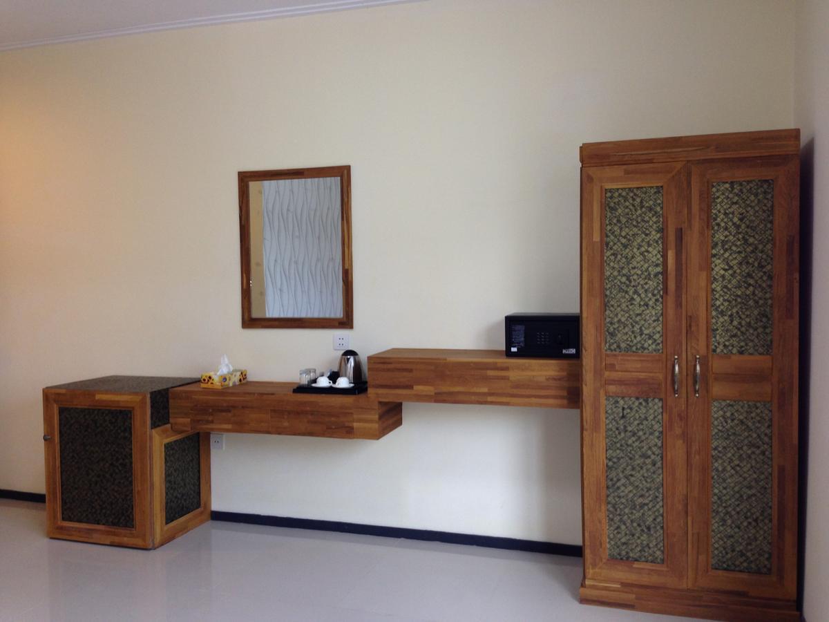 Hotel 9 Mile Yangon Dış mekan fotoğraf