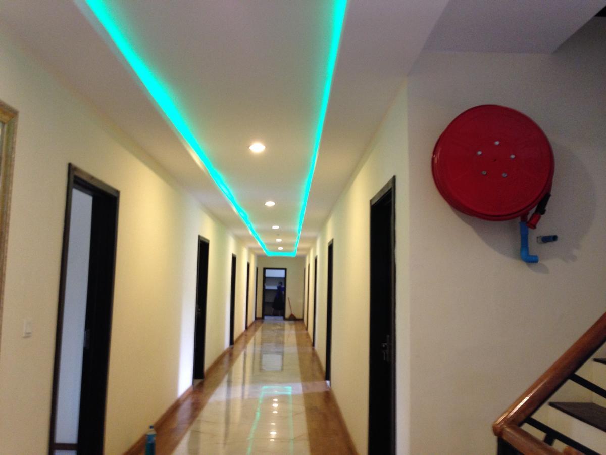 Hotel 9 Mile Yangon Dış mekan fotoğraf
